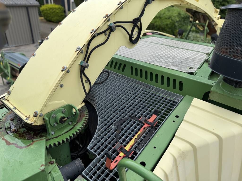 Krone Big X V8