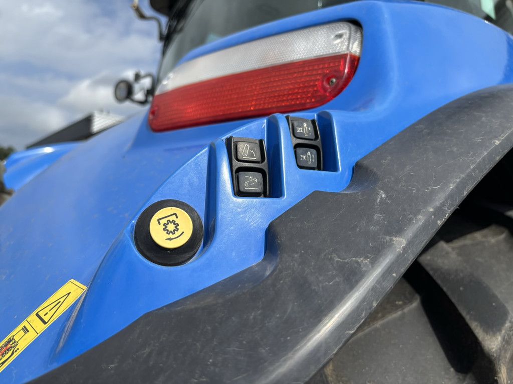 New Holland T7.185 Auto Command