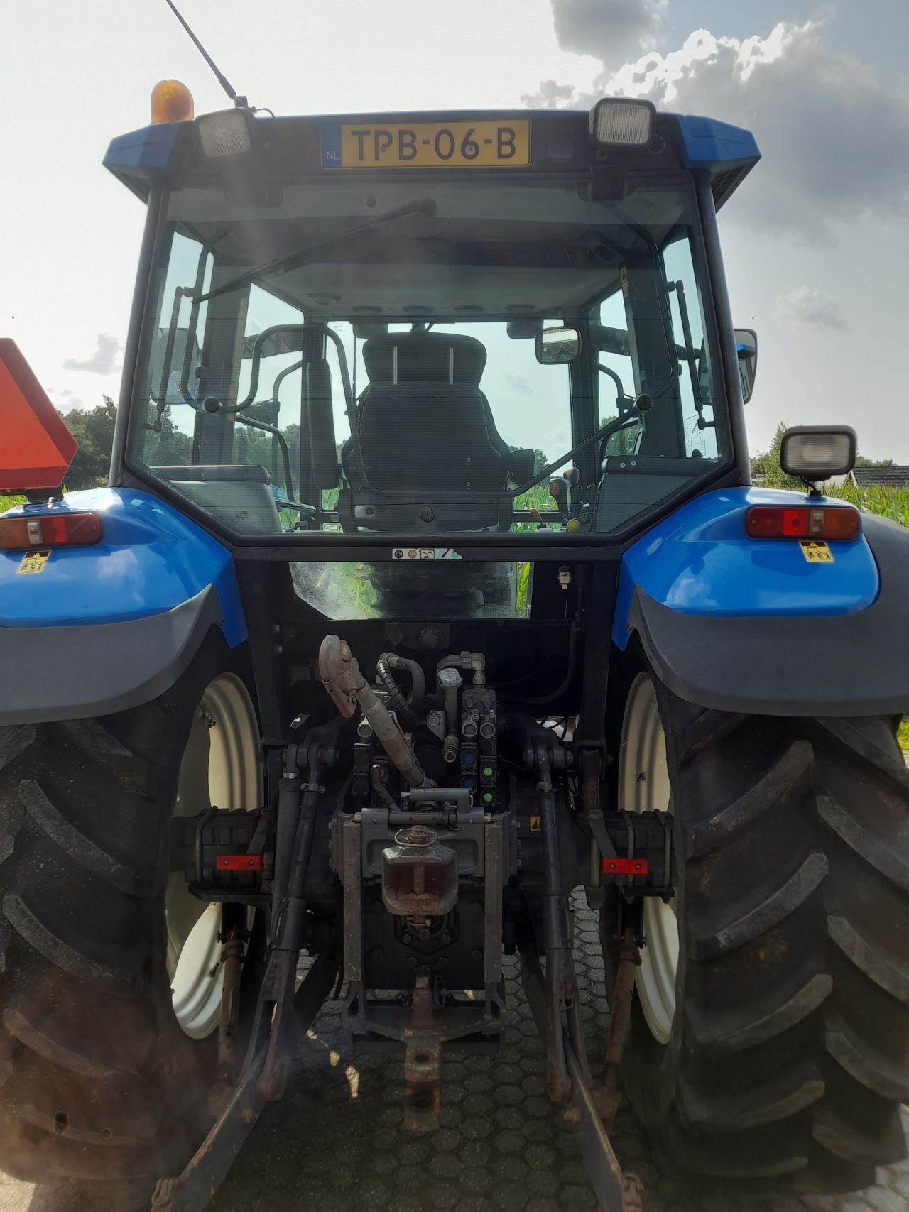 New Holland TS90 met dubbel lucht
