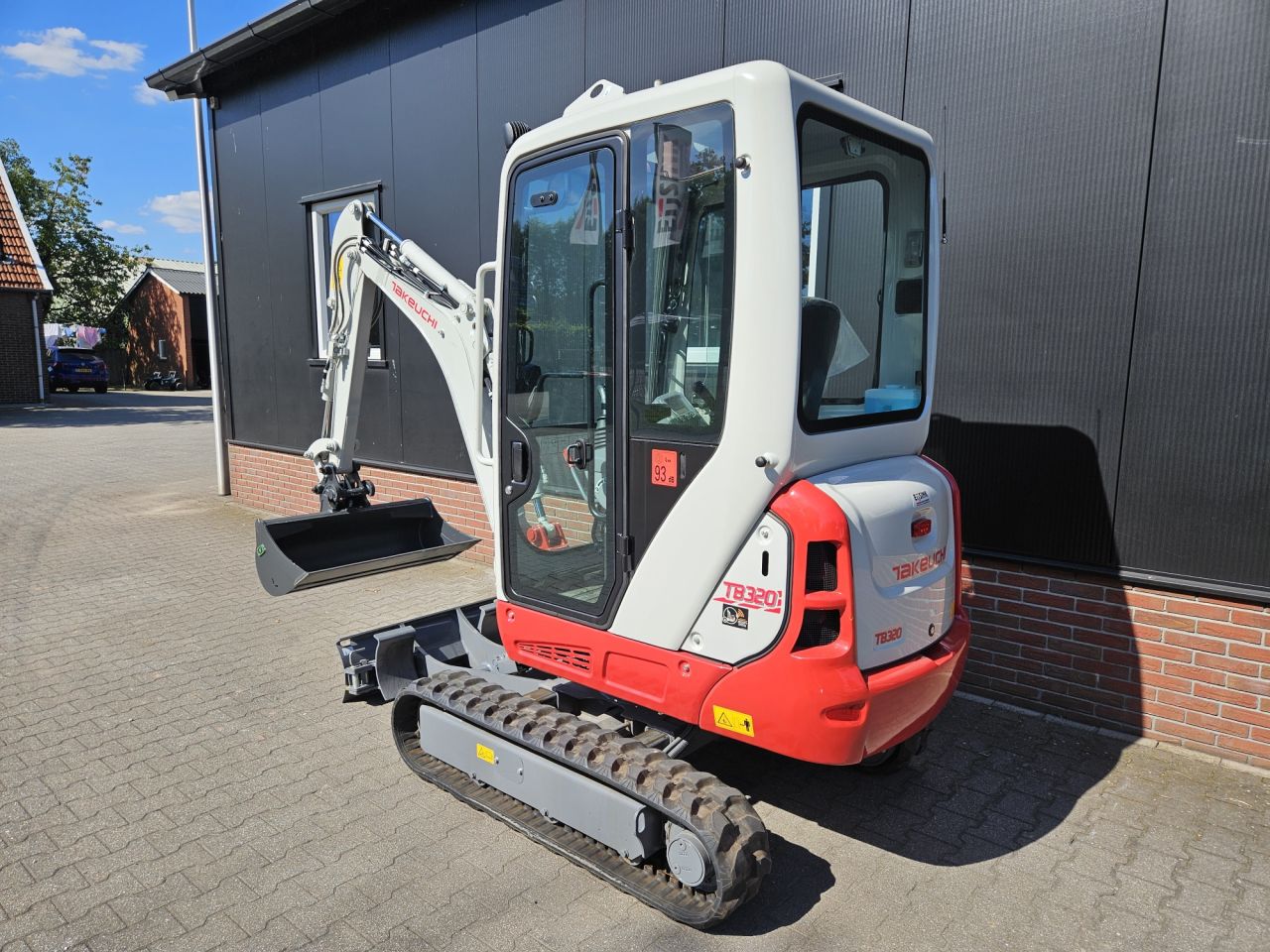 Takeuchi TB320 Demo