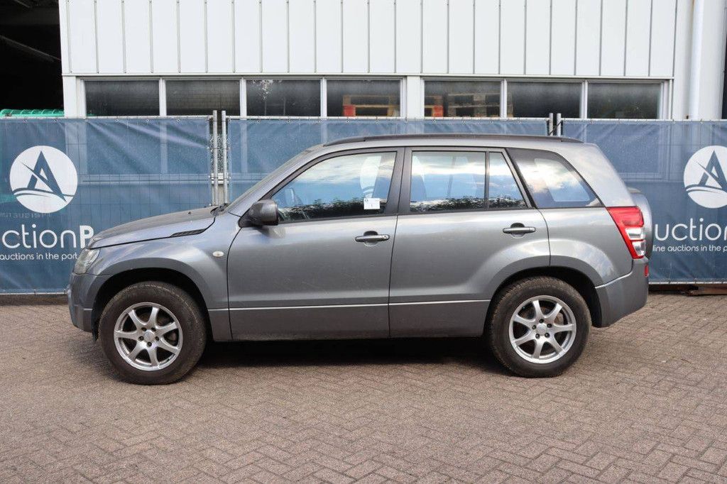 Suzuki Grand Vitara Benzine 140pk 2005