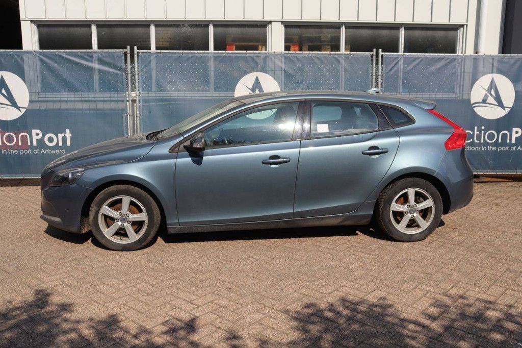 Volvo V40 D2 Diesel 114 PS 2014