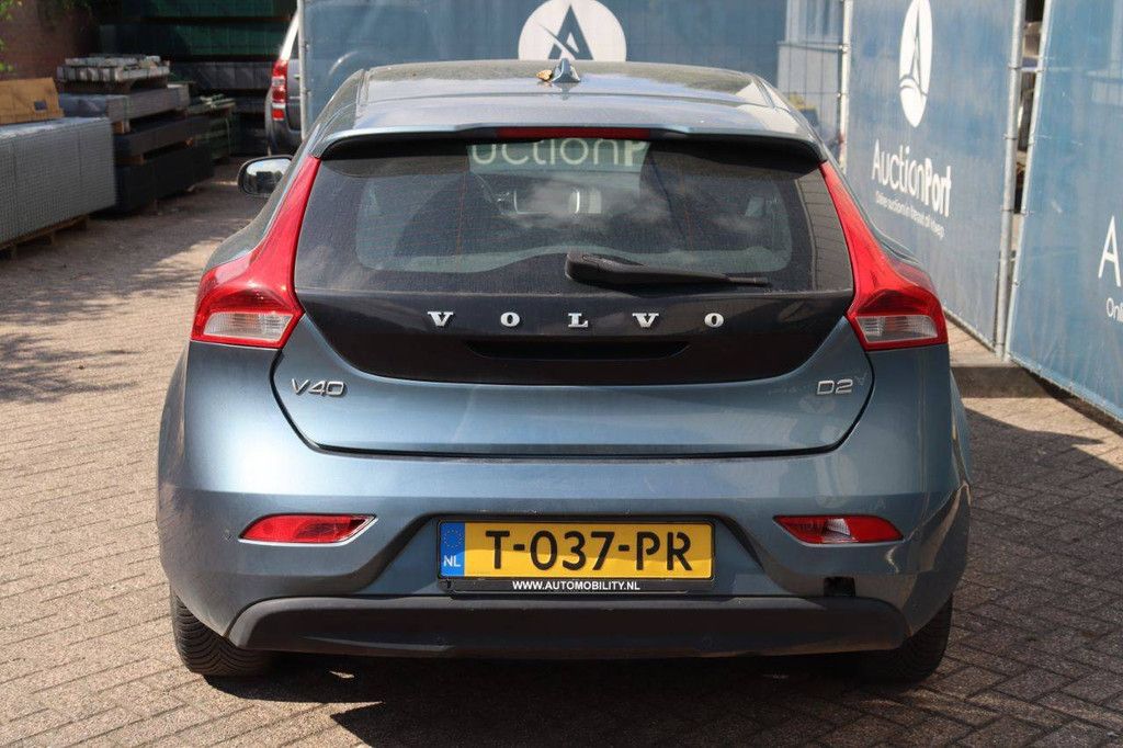 Volvo V40 D2 Diesel 114 PS 2014