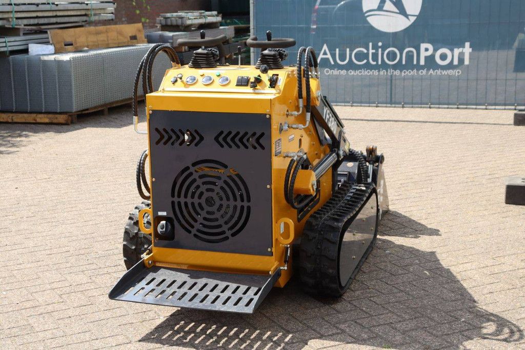 Kompaktlader Infront YF380 Benzin 16,8 kW 2025 Neu