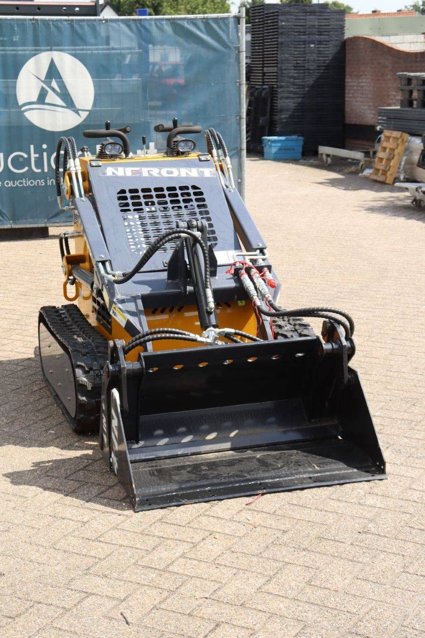 Kompaktlader Infront YF380 Benzin 16,8 kW 2025 Neu