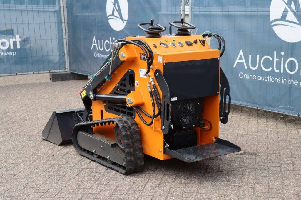 Skid Steer Loader Arteer QB-480 Petrol 24hp 2025 New