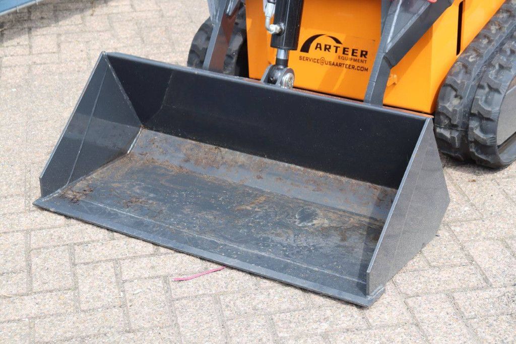 Skid Steer Loader Arteer QB-480 Petrol 24hp 2025 New