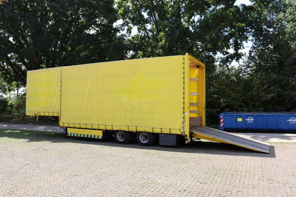 Curtainsider trailer Broshuis 2ASD-36 1987