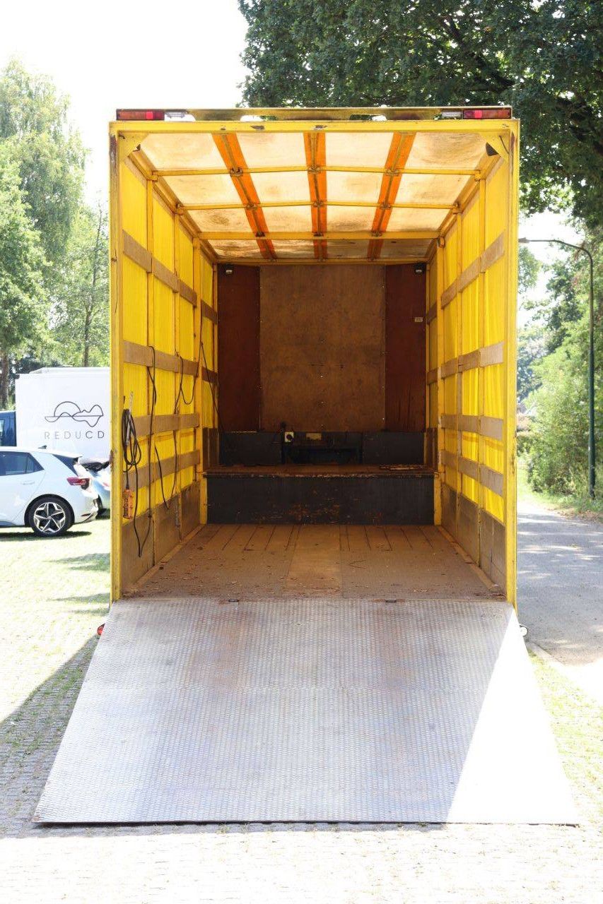 Curtainsider trailer Broshuis 2ASD-36 1987