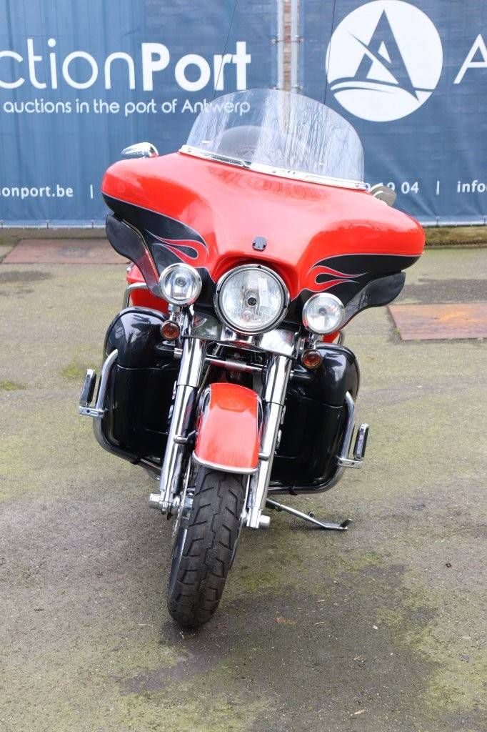 Motorcycle Harley-Davidson Ultra Glide CVO Petrol 2010