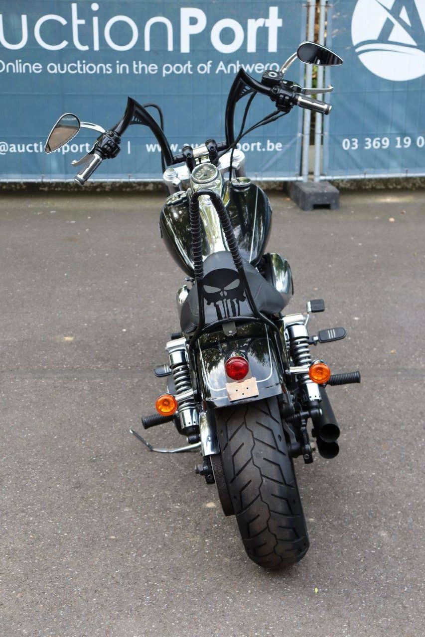 Harley-Davidson Dyna Wide Glide Benzine 2016