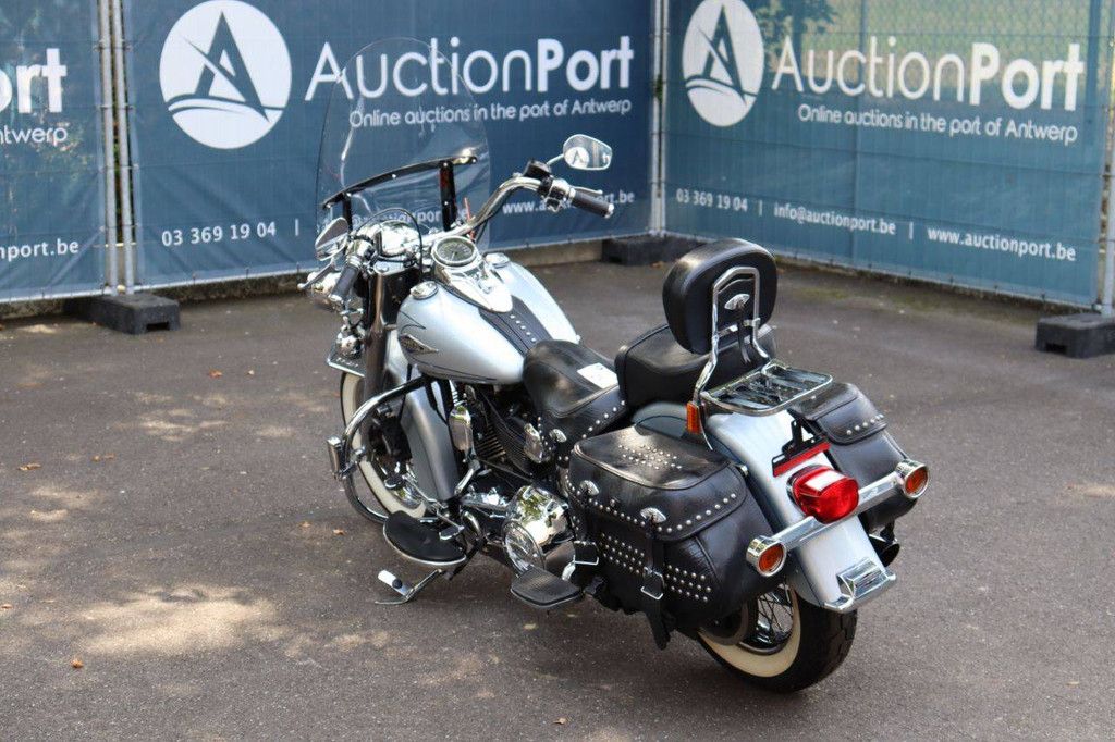 Harley-Davidson Heritage Softail Benzine 2010