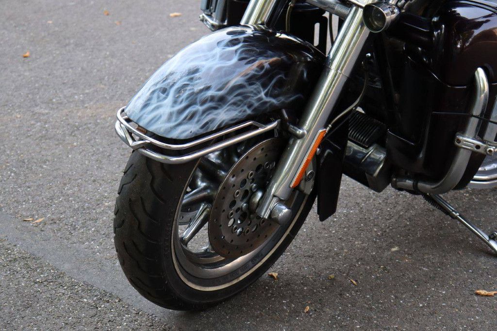 Harley-Davidson Ultra Classic CVO Benzine 2008