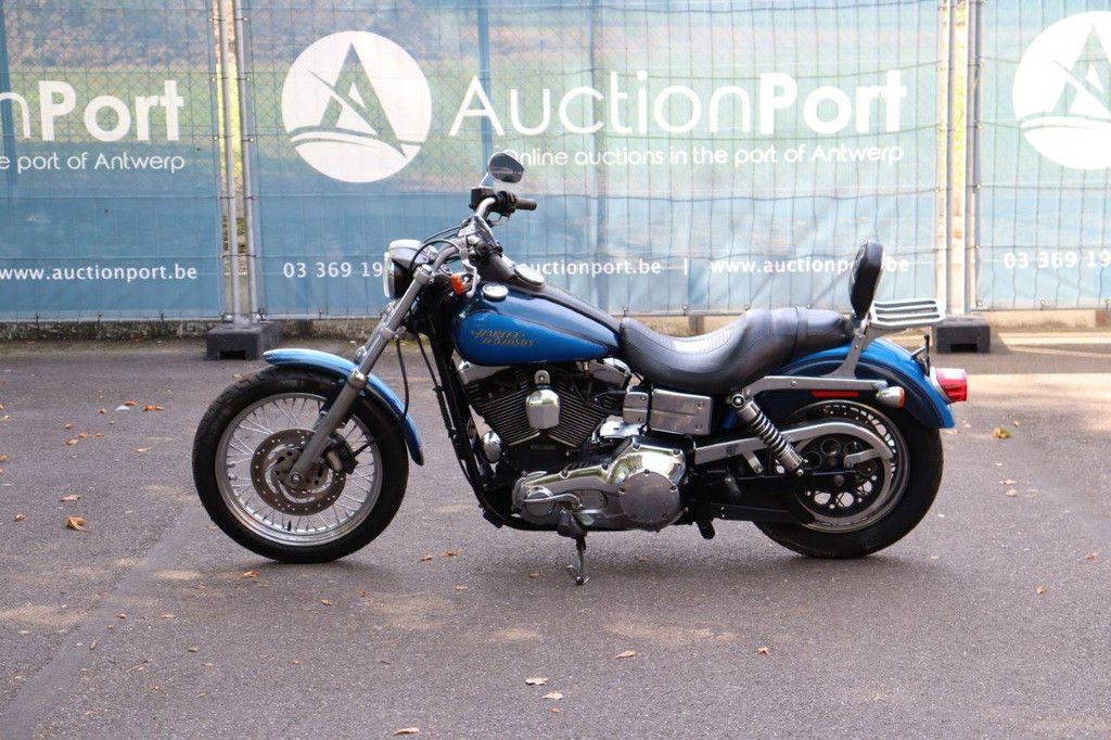 Harley-Davidson Dyna Low Rider Benzine 2004