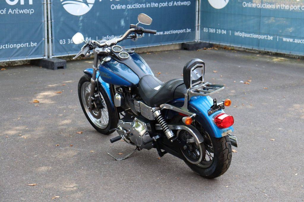 Harley-Davidson Dyna Low Rider Benzine 2004