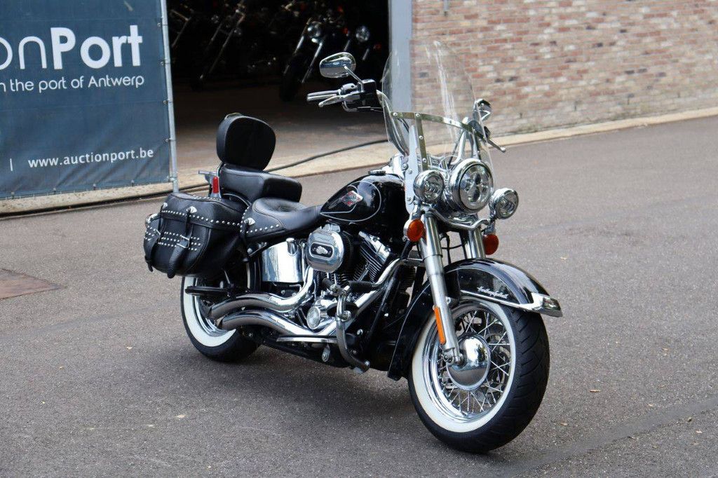 Harley-Davidson Heritage Softail Classic Benzin 2012