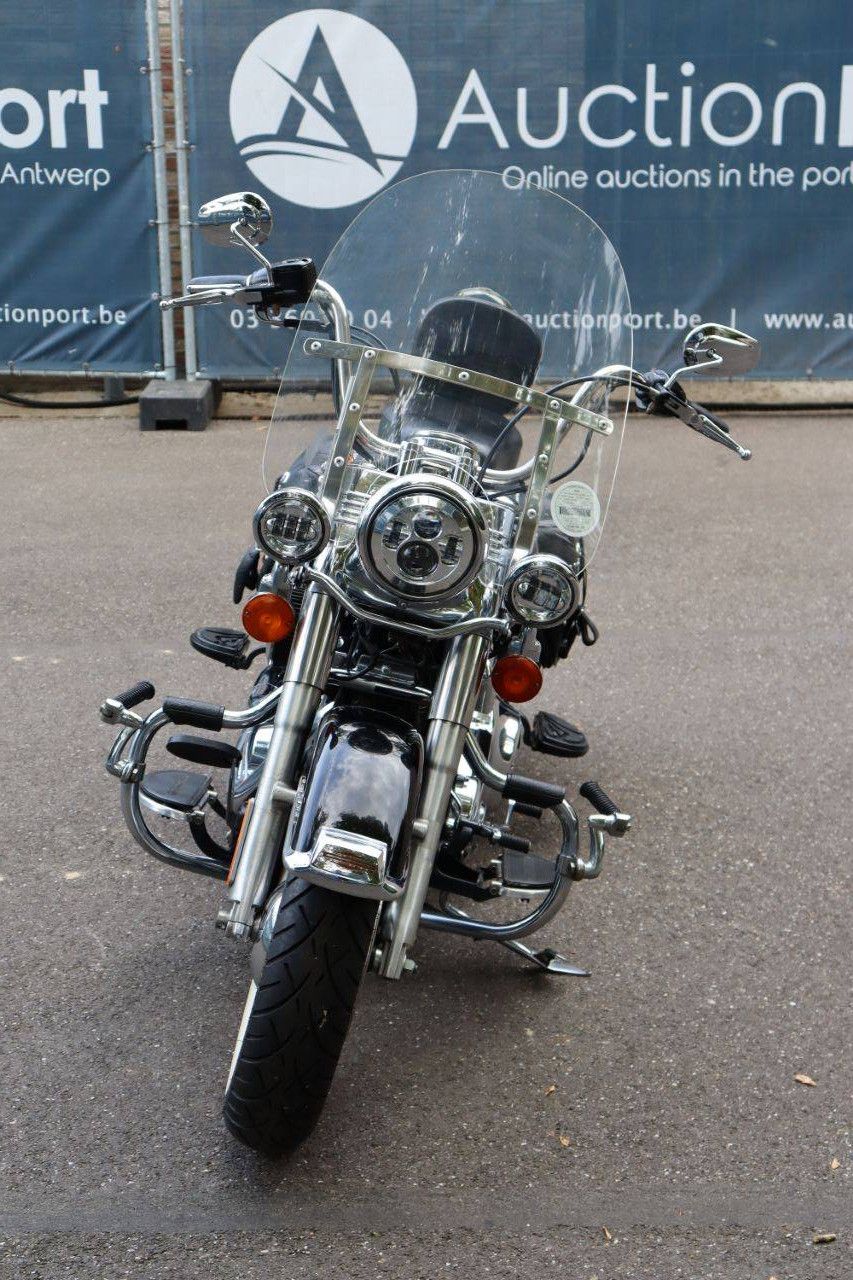 Harley-Davidson Heritage Softail Classic Benzin 2012