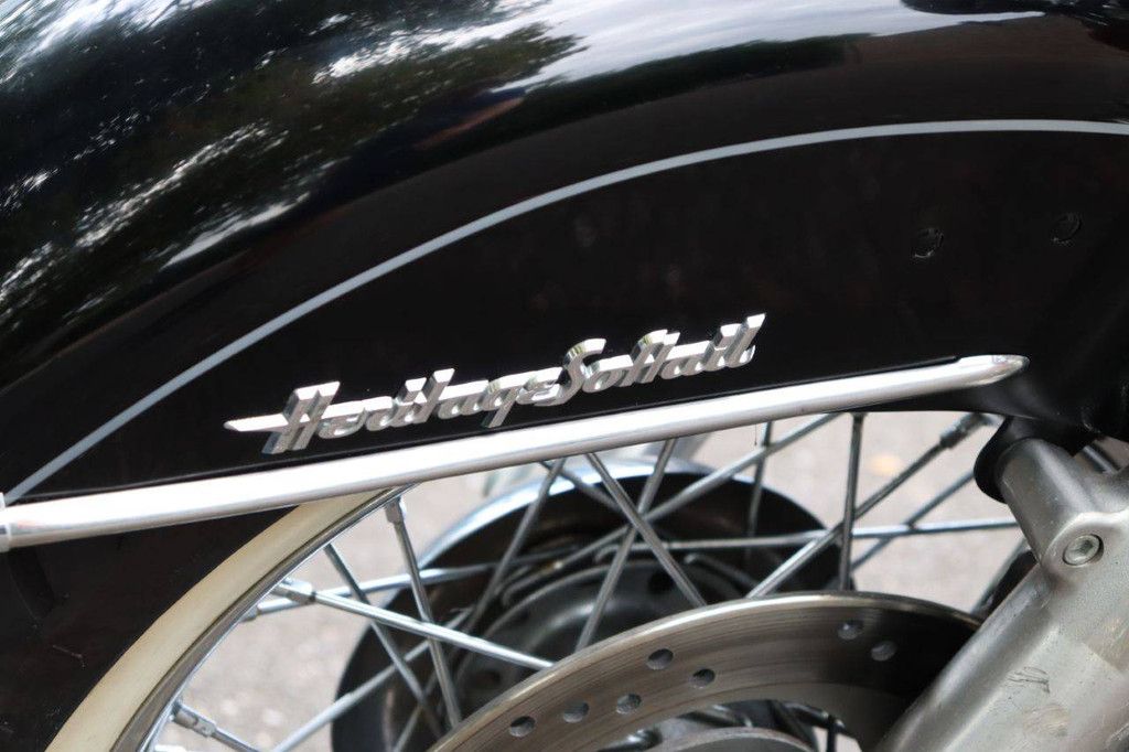 Harley-Davidson Heritage Softail Classic Benzin 2012