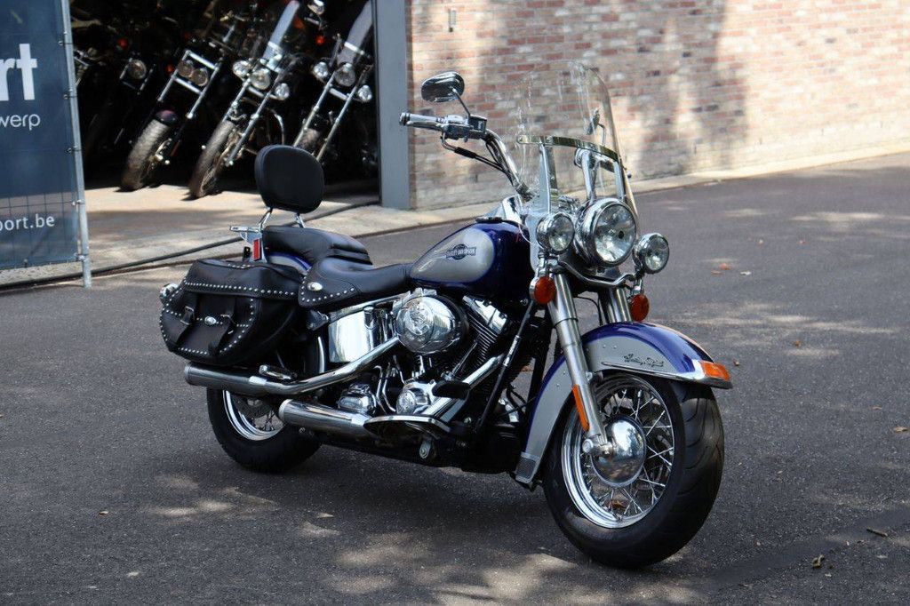 Harley-Davidson Heritage Softail Classic Benzine 2011