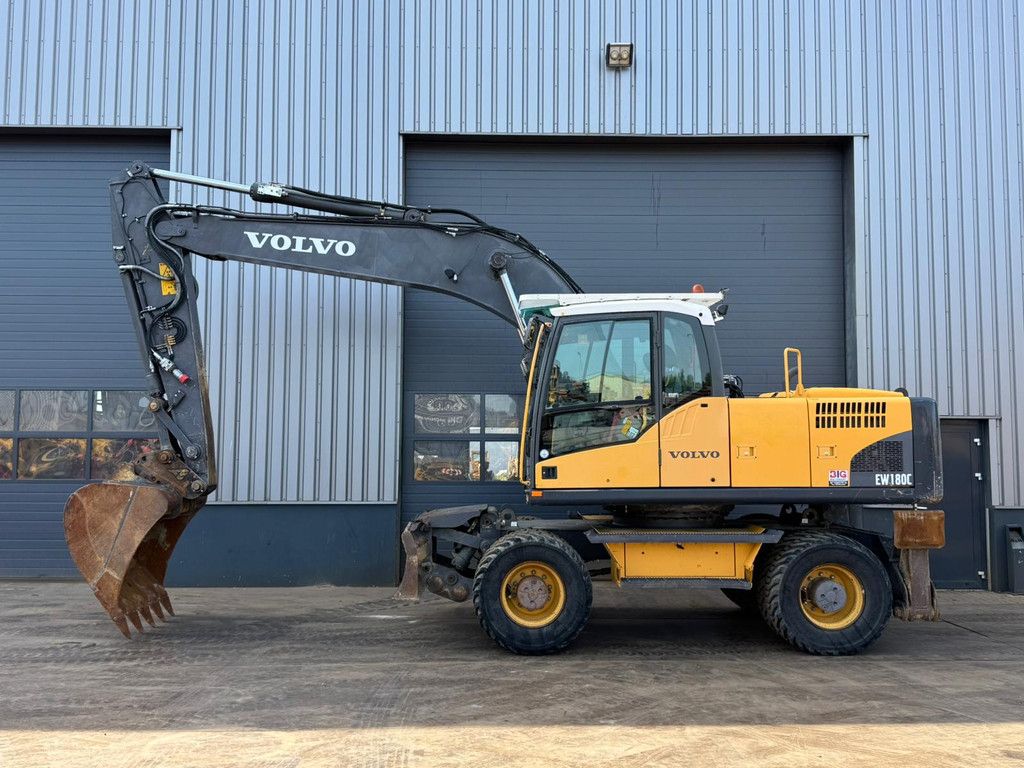 Volvo EW 180C
