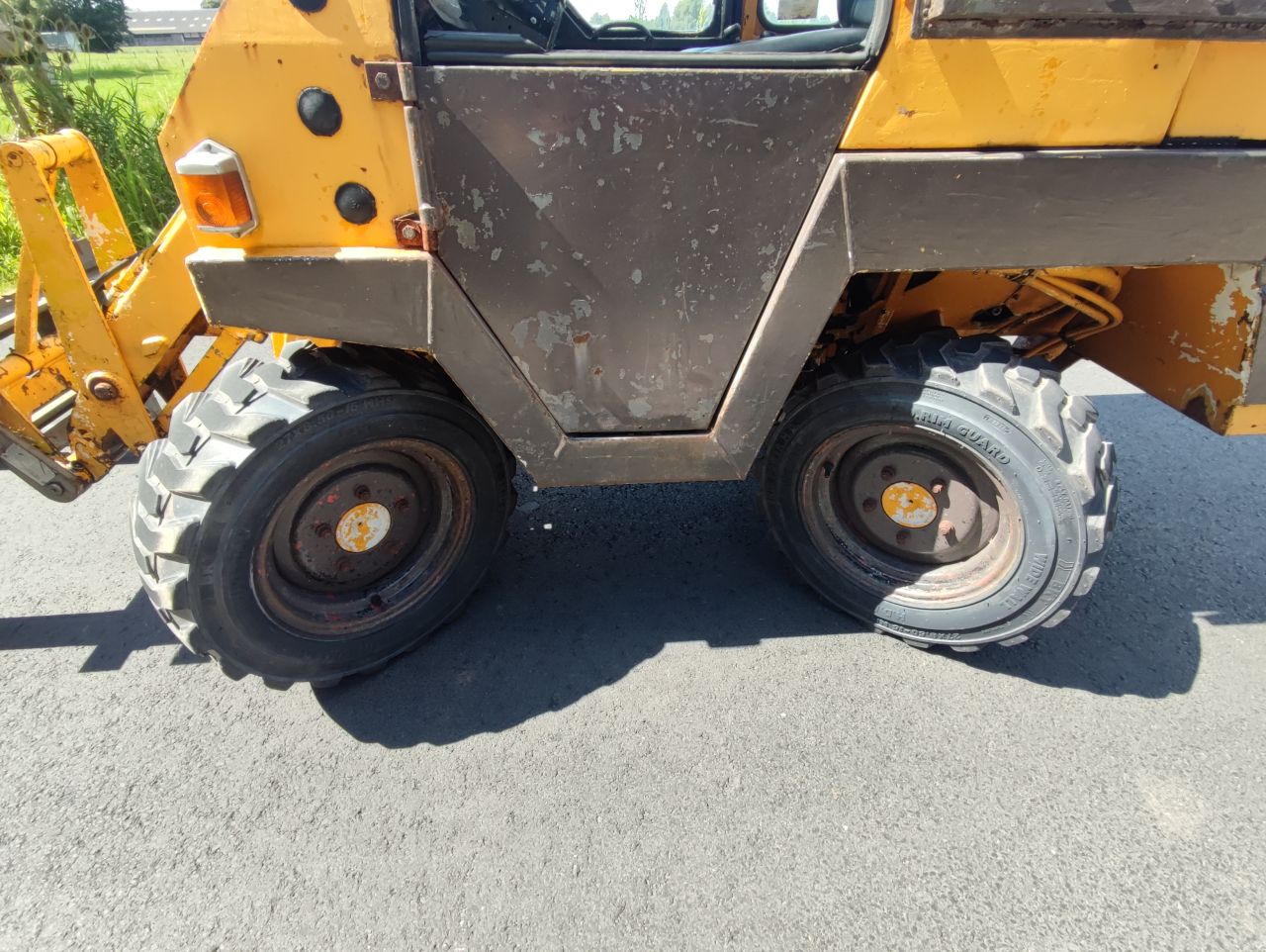 KRAMER shovel (type 112 SL, Yanmar motor, cabine, etc.)