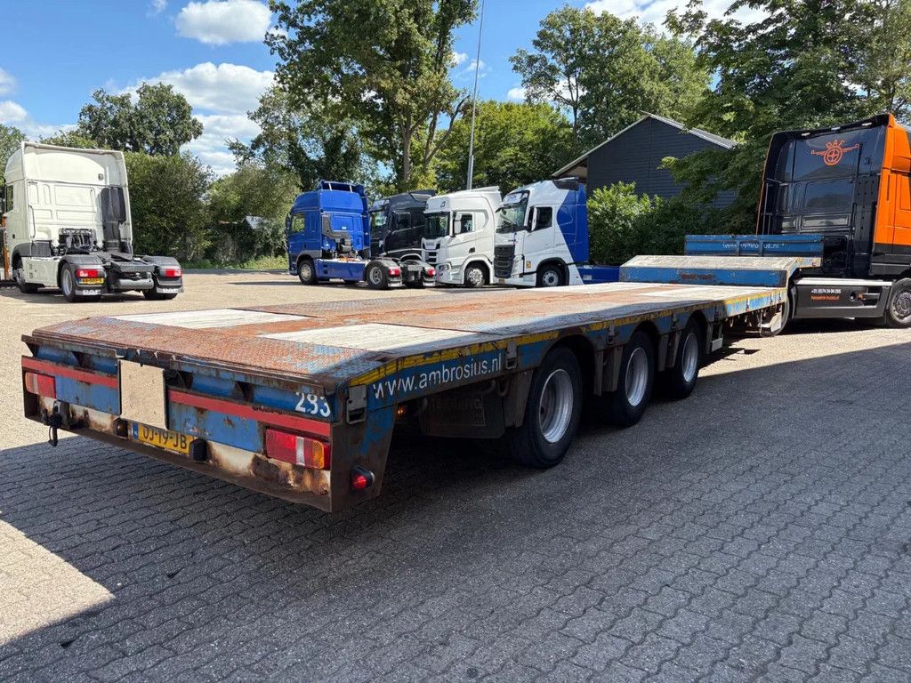 Nooteboom OSDS-48-03V 6M Uitschuifbaar Naloop stuuras Verbreders