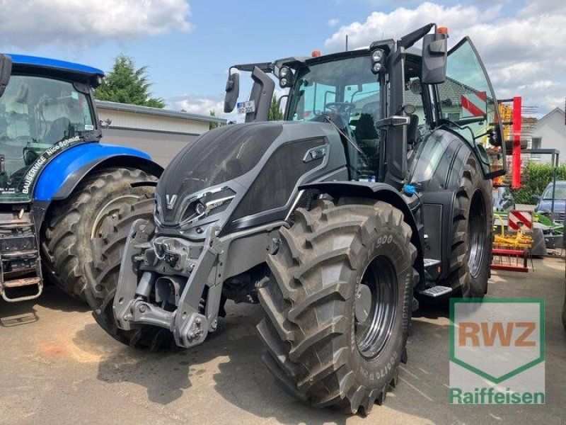 Valtra Q305 64237900 0001