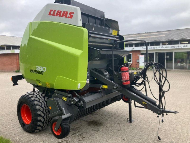 Claas VARIANT 380RF-PRO