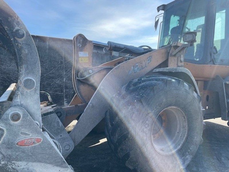 Case IH 721F Gummiged