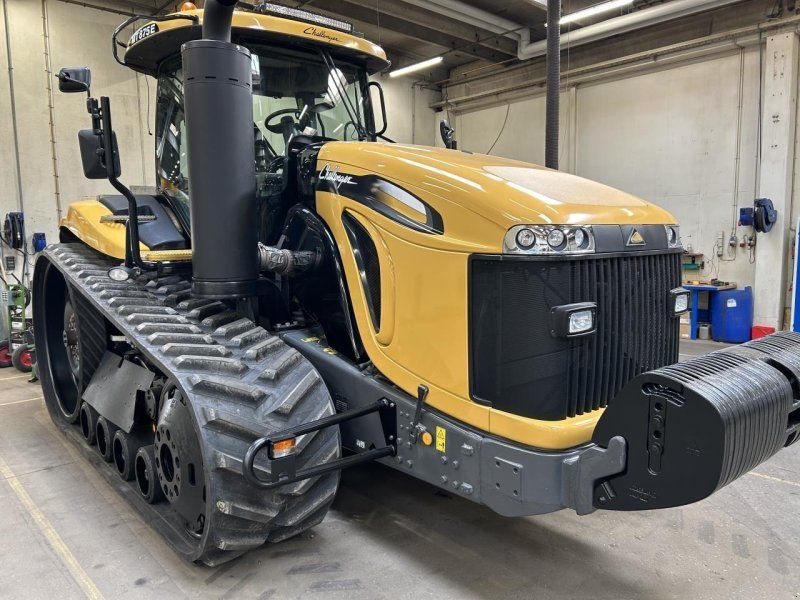 Challenger CAT.875 E