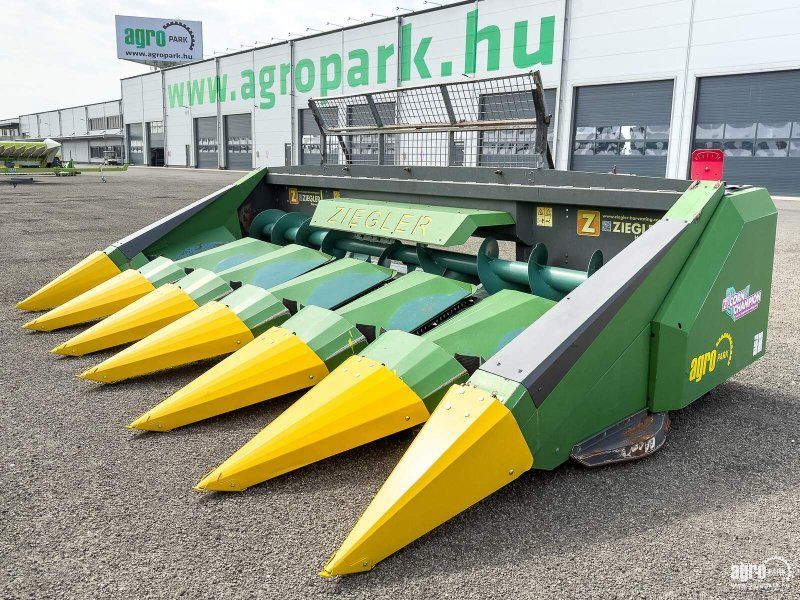 Ziegler Corn Champion 6S 6 row corn header with fixed frame, for John De