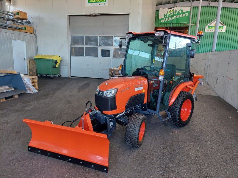 Kubota B2261