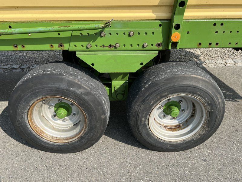 Krone Titan 6/40 L auch gut als Basis für einen Rückewagen / Holztra