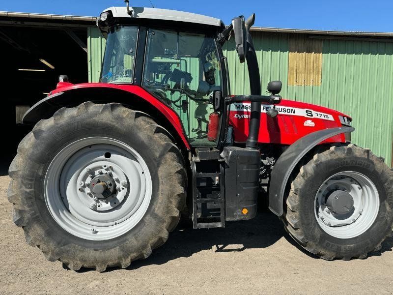 Massey Ferguson 7718 S VT