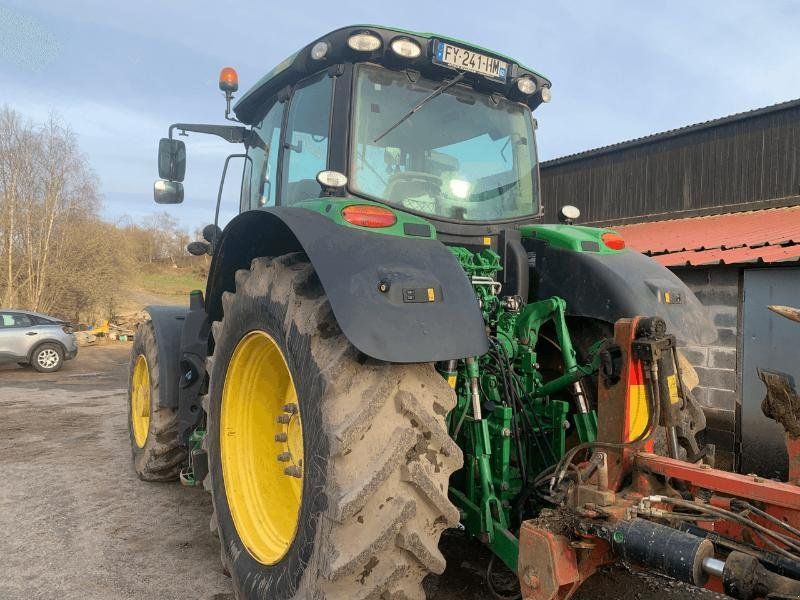John Deere 6175R