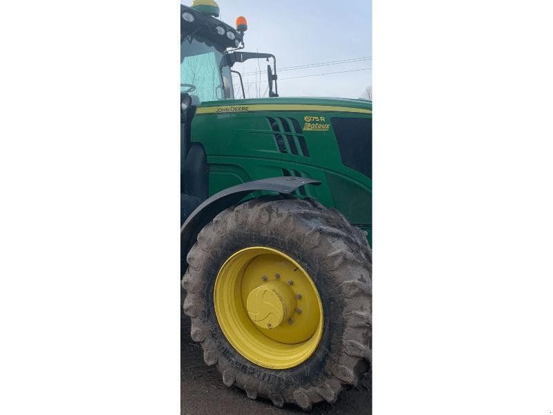 John Deere 6175R