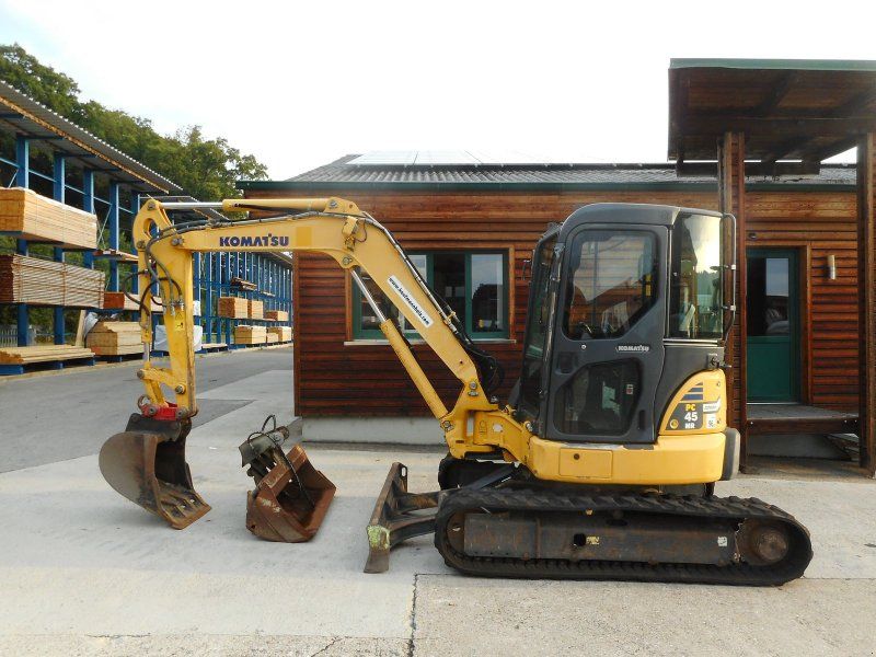Komatsu PC45MR-3 ( 4.900 kg )