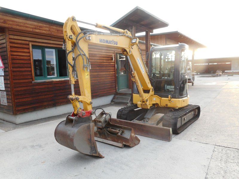 Komatsu PC45MR-3 ( 4.900 kg )