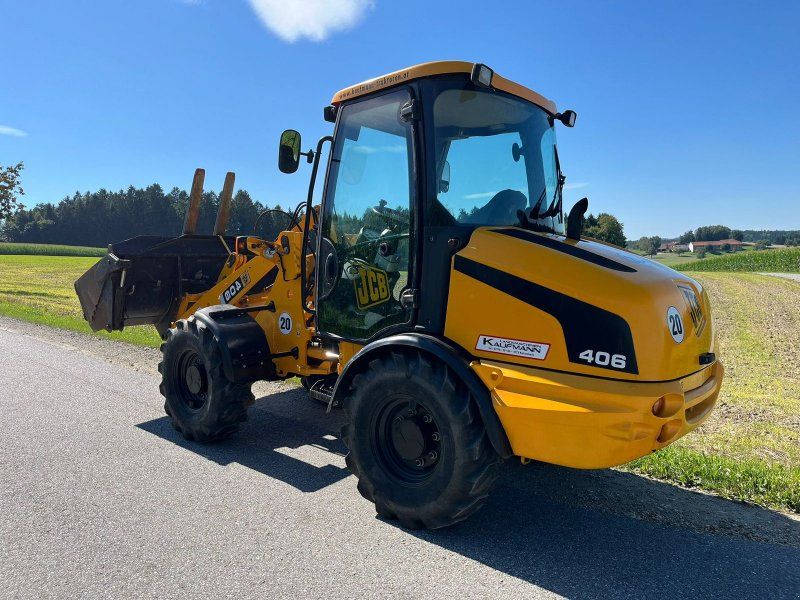 JCB 406