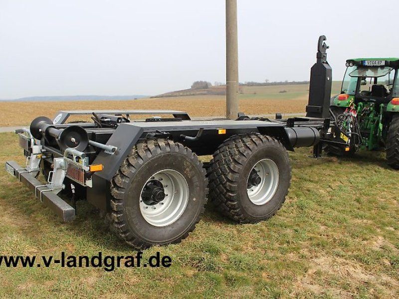 Pronar T 285 Haken-Anhänger 21to