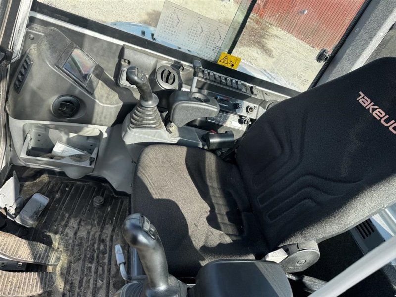 Takeuchi TB260