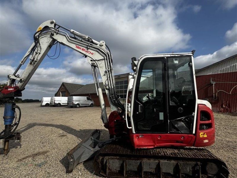 Takeuchi TB370