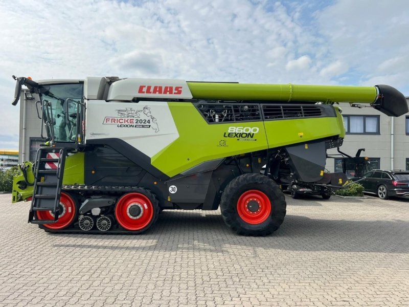 Claas LEXION 8600 TT *SW V1080*