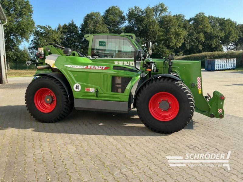 Fendt CARGO T 740 + SCHAUFEL + PALETTENGABEL