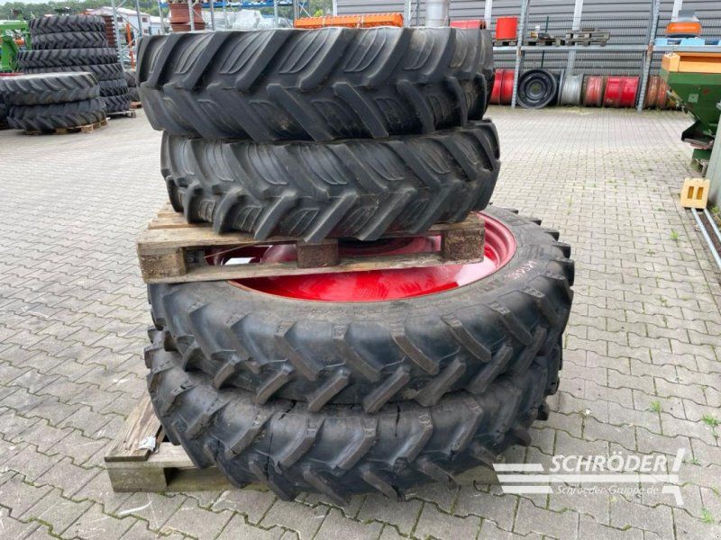 Fendt PFLEGERÄDER 270/95 R48 + 12.4 R32