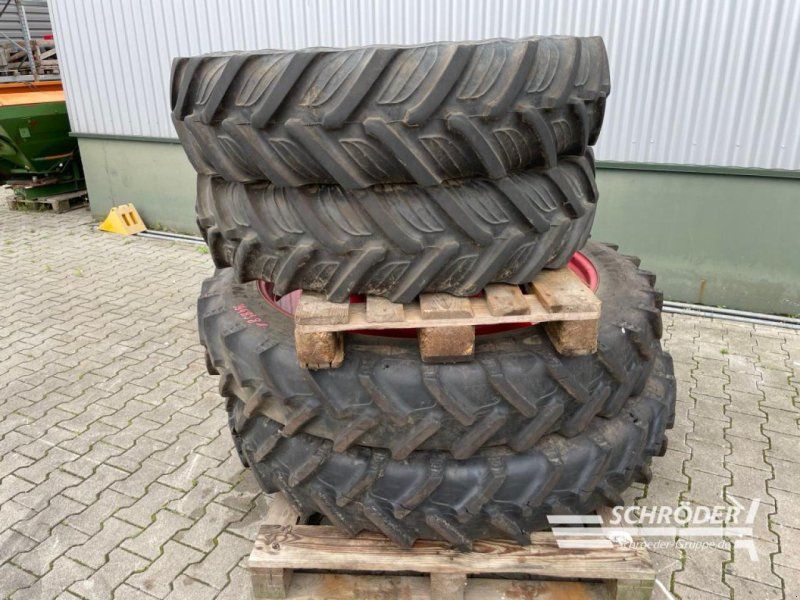 Fendt PFLEGERÄDER 270/95 R48 + 12.4 R32