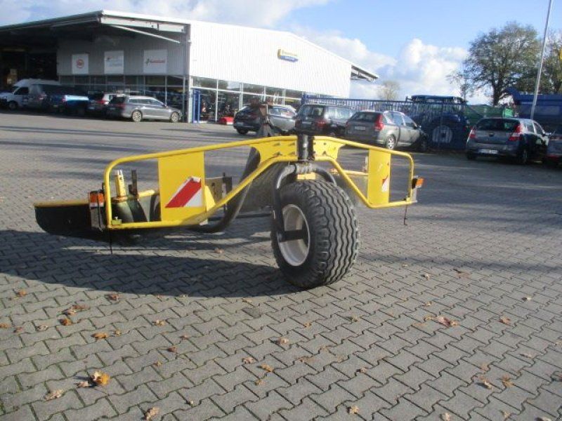 New Holland 300 F Zusatzfahrwerk