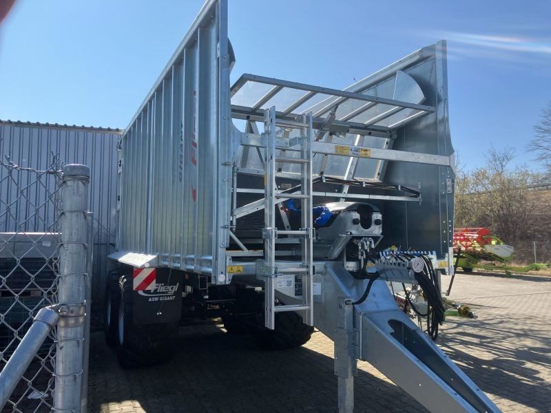 Fliegl GIGANT ASW 271 COMPACT FOX