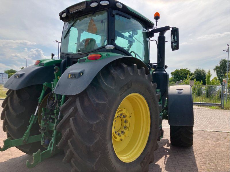 John Deere 6250 R