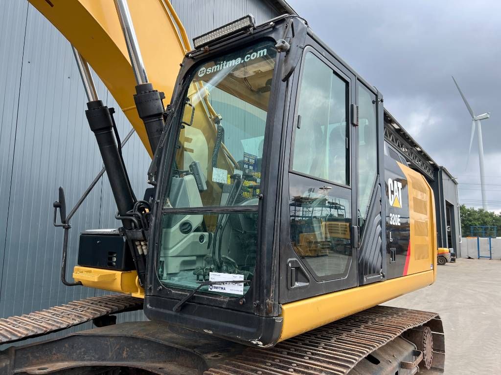 CAT 320E L